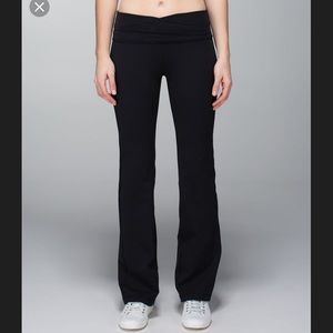 Lululemon yoga pants